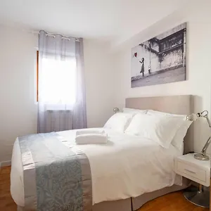https://venice-cera-caamata.hotelslidodijesolo.com
